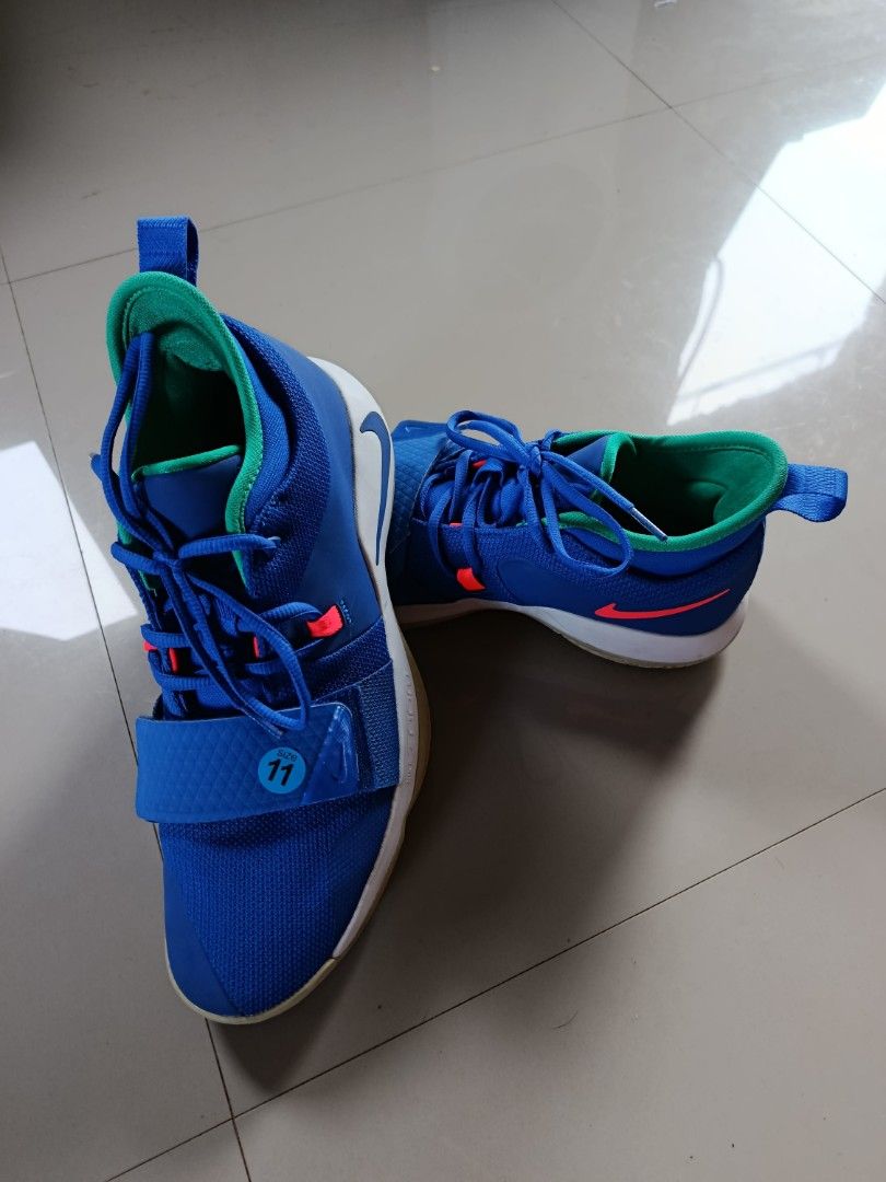 Nike PG 2.5 "Fortnite" size US 11 (Category: Sneakers) located in Santa Fe. Submitted by thrift_shopph (Listing ID 1463169702, Image 1). Description: new arrival from USA Nike PG 2.5 "Fortnite" size US 11 Vibrant Blue Color TAWAD lang!!!.