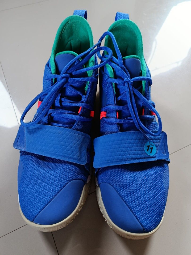 Nike PG 2.5 "Fortnite" size US 11 (Category: Sneakers) located in Santa Fe. Submitted by thrift_shopph (Listing ID 1463169702, Image 2). Description: new arrival from USA Nike PG 2.5 "Fortnite" size US 11 Vibrant Blue Color TAWAD lang!!!.
