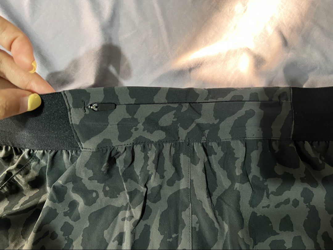 Nike Swift Running Shorts (Category: Activewear) located in Mandaue City. Submitted by nanuique (Listing ID 1463324674, Image 3). Description: .
