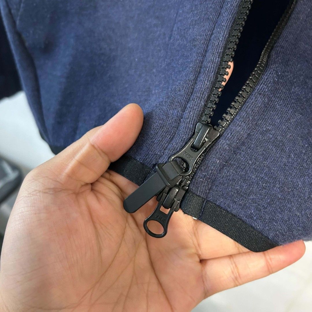 Nike Tech Fleece Navy Blue Jacket (Category: Coats, Jackets and Outerwear) located in Quezon City. Submitted by streetwearandluxph (Listing ID 1463324501, Image 3). Description: Nike Tech Fleece Navy Blue Jacket.