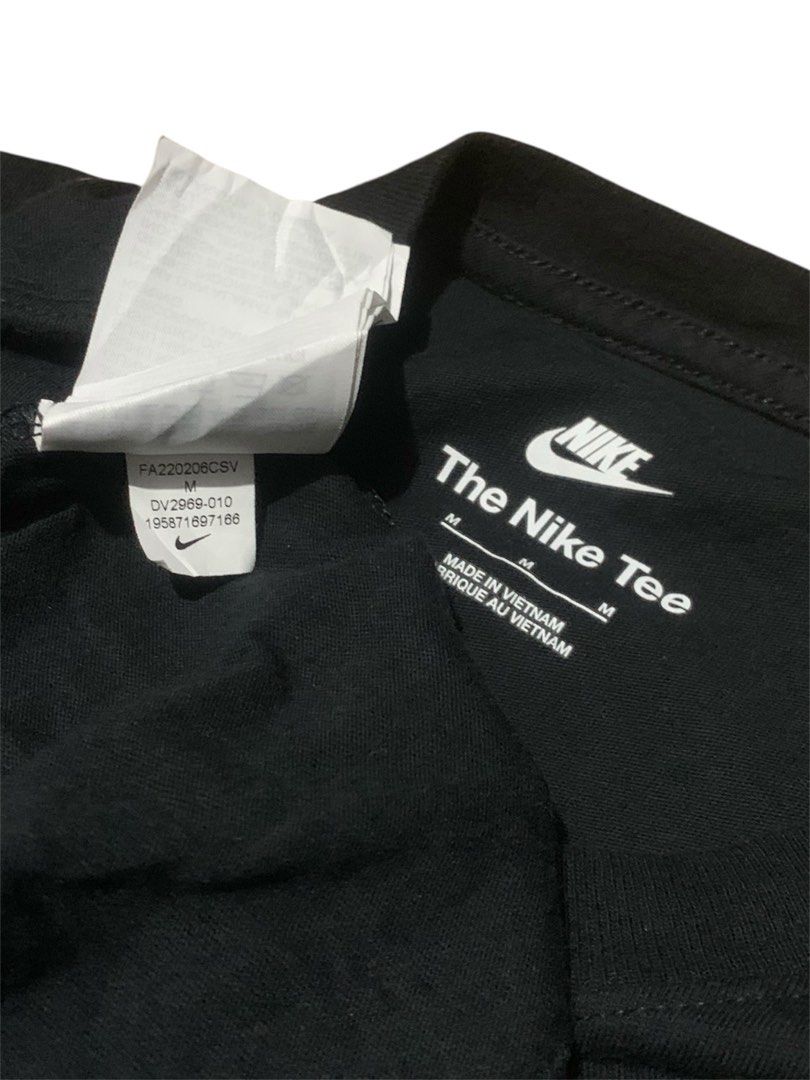 Nike Tm (Category: Shirts) located in Manila. Submitted by lyf_7hrift (Listing ID 1463239988, Image 3). Description: Nike Tm Shirt P220 24L 15W Dimes 10/10 Color Rate Asnew Condition.