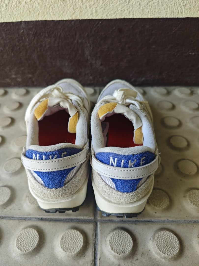 Nike Waffle Debut Vintage Shoes (Category: Shoe inserts) located in Caloocan City. Submitted by terror09-29652 (Listing ID 1463139545, Image 3). Description: Size: US 5 Nike Waffle Debut Vintage Shoes - 1200 Nike React Pegasus Trail 4 'Sail Blue Whisper' - 1200 Bob & Mara - Bella in Amaretto - 200 If you take all - 2000 Needs Washing. Decluttering..