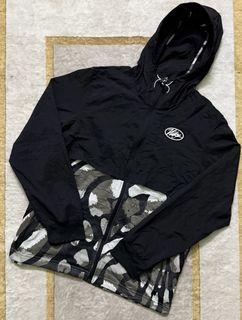 (Category: ) located in . Submitted by blackthriftstore (Listing ID 1463233801, Image 1). Description: .