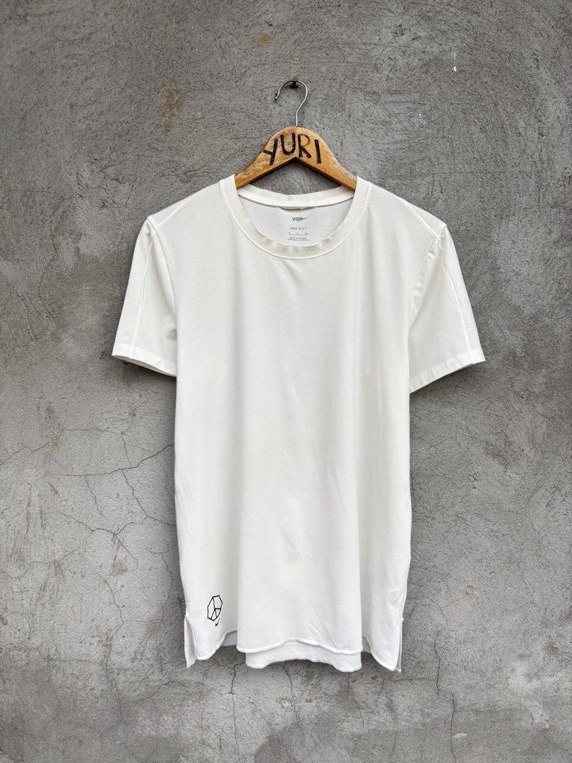 Nike Yoga Tshirt (Category: Tshirts & Polo Shirts ) located in Davao. Submitted by lumpiashanghai (Listing ID 1463251482, Image 3). Description: Nike Yoga Tshirt Width 20, Length 27 Excellent Condition No issue & Need wash 400 +shipping.