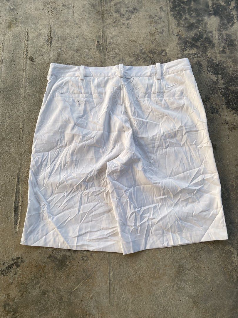 NikeGolf Short Drifit (Category: Shorts) located in Tagum. Submitted by yj-repethrift (Listing ID 1463300824, Image 2). Description: Dimes : 32x24 Condition : Great Condition Color Rate : 9/10 Issue : No issue Need Wash.