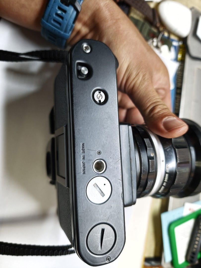 Nikon F3 HP （分類：相機）位於 Hong Kong。 由 paulyeung1390 提交（商品編號 1463186829，圖片 2）。簡介： 淨機.呢部係F3 HP Nikon 35mm菲林相機， 機械控制非常齊備功能. Made in Japan。機身黑色，連鏡頭一齊賣。操作正常，快門準確。適合鍾意玩菲林嘅朋友。有興趣就快啲聯絡我啦！。