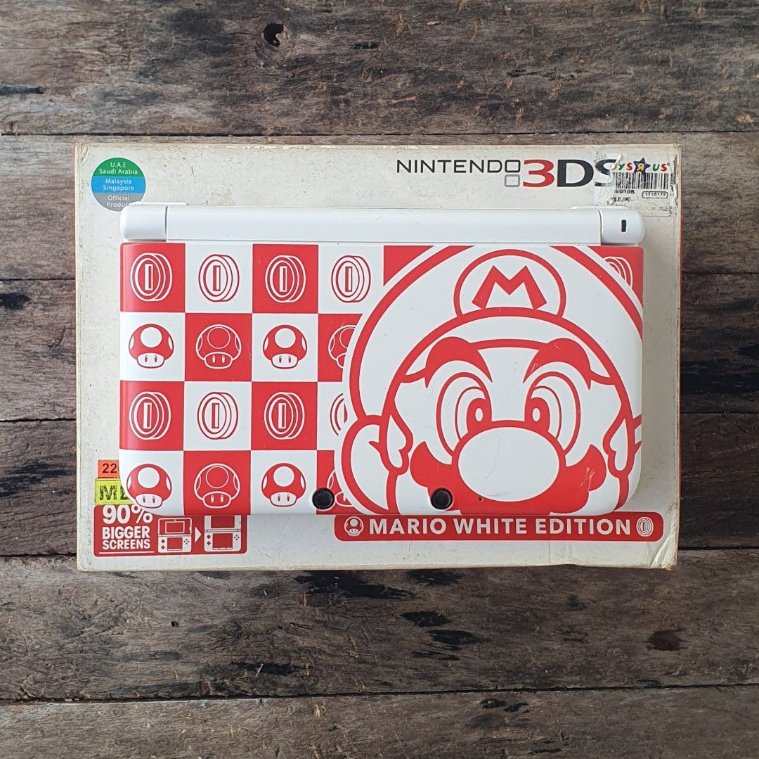 Nintendo 3DS XL Mario White Edition Console (Category: Nintendo) located in Marikina City. Submitted by kulangot666 (Listing ID 1463186058, Image 1). Description: no issue, casing not mint CFW 32GB Memory Card Original 220v Charger with Box FIRST TO PAY BASIS NO RESERVATION Pick up Location: Marikina City Shipped via Lalamove or JnT NO TRADE, AUTO PASS LOW BALLER.