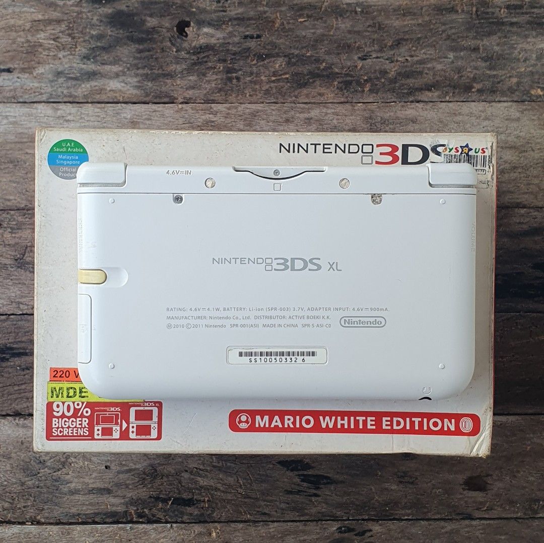 Nintendo 3DS XL Mario White Edition Console (Category: Nintendo) located in Marikina City. Submitted by kulangot666 (Listing ID 1463186058, Image 3). Description: no issue, casing not mint CFW 32GB Memory Card Original 220v Charger with Box FIRST TO PAY BASIS NO RESERVATION Pick up Location: Marikina City Shipped via Lalamove or JnT NO TRADE, AUTO PASS LOW BALLER.