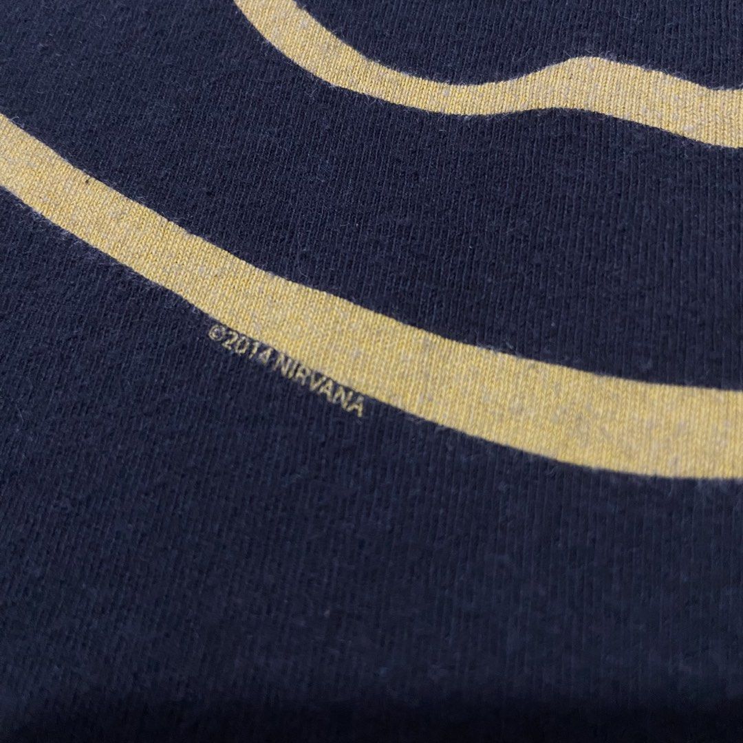 Nirvana (Category: Tshirts & Polo Shirts ) located in Batangas. Submitted by hanz.dodge (Listing ID 1463268943, Image 3). Description: Nirvana Dated 2014 📌23 Width / 29 Length (Large Best fit) 📌9.5/10 Color Rate 📌No Major Flaws🙅🏻‍♂️ 📌Excellent Condition 🏷️450.