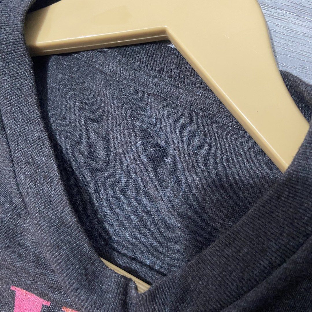 Nirvana (Category: Tshirts & Polo Shirts ) located in Batangas. Submitted by hanz.dodge (Listing ID 1463269184, Image 3). Description: Nirvana 📌22 Width / 28 Length (Medium Best fit) 📌9.5/10 Color Rate 📌No Major Flaws🙅🏻‍♂️ 📌Excellent Condition 🏷️450.