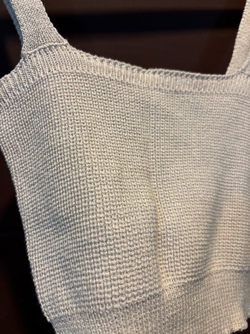 NO BRAND — Cropped Knit Tank Top (Category: Sleeveless) located in Paranaque City. Submitted by margauxm (Listing ID 1463324802, Image 2). Description: [NO BRAND — Cropped Knit Tank Top] — Well-used! But, still in super good condition — Super comfortable! — Can easily dress up or dress down — No stains, runs or damage on the item, see photos! RFS: Decluttering .