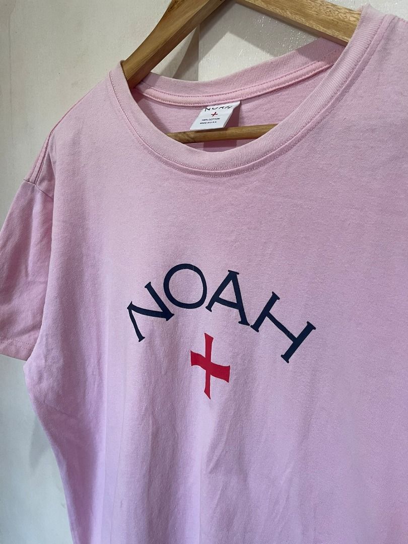 NOAH 'CORE LOGO' BABY PINK SHIRT (Category: Tshirts & Polo Shirts ) located in Manila. Submitted by ako.si.lemmor (Listing ID 1463273547, Image 3). Description: This item is thrifted, manage your expectation. Dimes: 21X28 (XL) Color rate: 9/10 Issue: Slight color fade Ship at your own cost or pickup Mandaluyong..