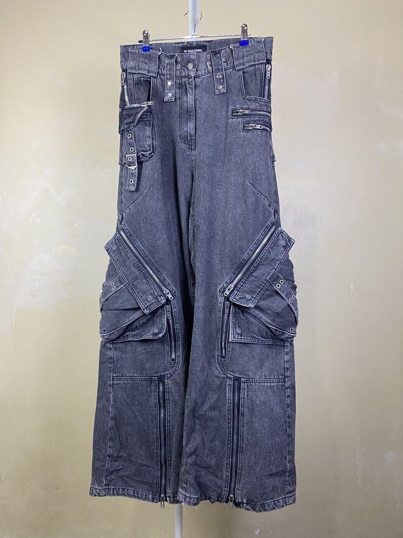 NO/FAITH STUDIOS - Heavy Cargo Denim Pants (Category: Luxury Apparel) located in Dasmarinas. Submitted by goodbuyartisanal (Listing ID 1463162474, Image 1). Description: No faith Studios heavy Cargo Denim Pants Size Small Width 32 inches Length 47 inches Hem 13 inches Croch 14 inches Inseem 32.5 inches Excellent condition Price : 4,000 + ship Pm me.