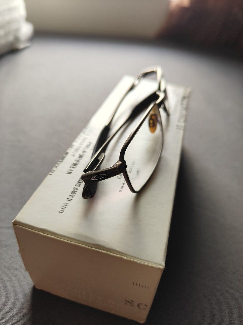 Oakley OX5046-0353 Eyeglasses Frame (Category: Sunglasses & Eyewear) located in Caloocan City. Submitted by crib_of_good_deals (Listing ID 1463119996, Image 2). Description: for collectors or looking ng Oakley specs na may dating. - Brand: Oakley - Model: OX5046-0353 - Color: In Pewter frame with oxidised nose pads - Condition: Clean, ready for new lenses - Includes: Original box - Ideal for: Everyday wear - 100% original. bought it in Singapore 