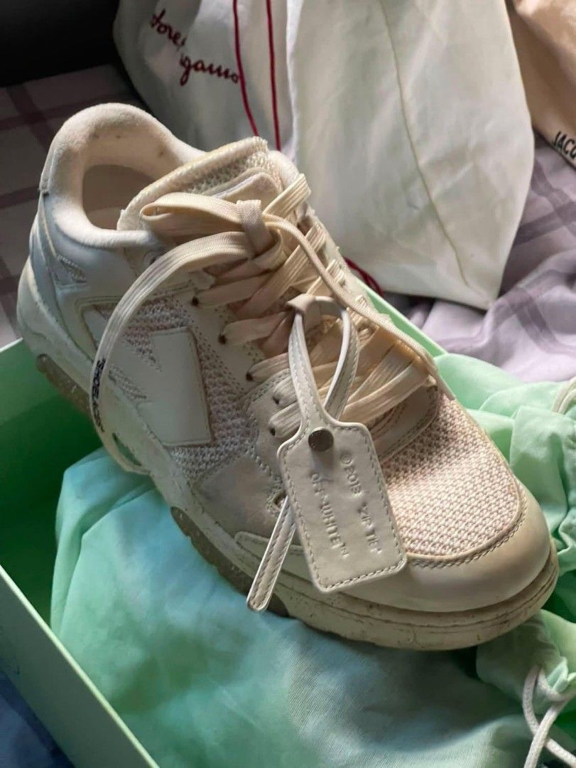 Off-White Low Top Sneakers Cream (Category: Sneakers) located in Manila. Submitted by jdenzel1110 (Listing ID 1463146926, Image 3). Description: - Brand: Off-White - Style: Cream Low Top Sneakers - Materials: Leather and Mesh Upper - Features: Unique speckled sole - Inclusions: Original box and dust bag - Ideal for: Everyday wear The condition is good pm me for more info and better negotiation educate me about pricing if mine is overpriced if you