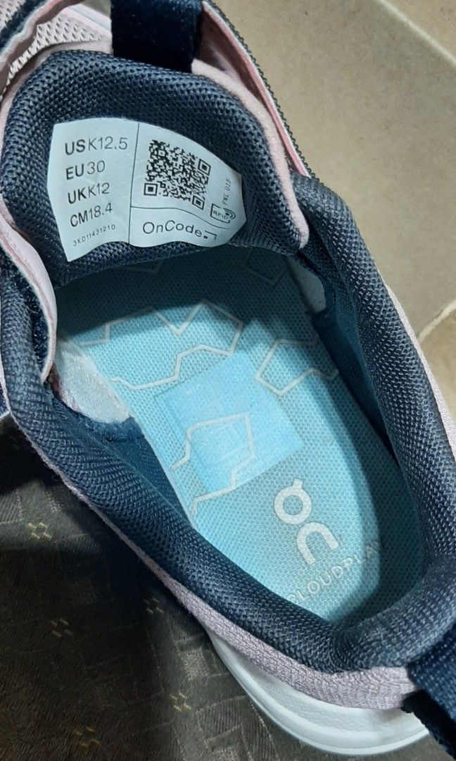 On Cloud Play for Kids (Category: Babies & Kids Fashion) located in Manila. Submitted by jose.pinoy (Listing ID 1463296654, Image 3). Description: Original On Cloud Play Rubber Shoes US 12.5 Kids No issue/No flaws Used about 5x only Outgrown Pickup/Meet-up within Marikina Area.