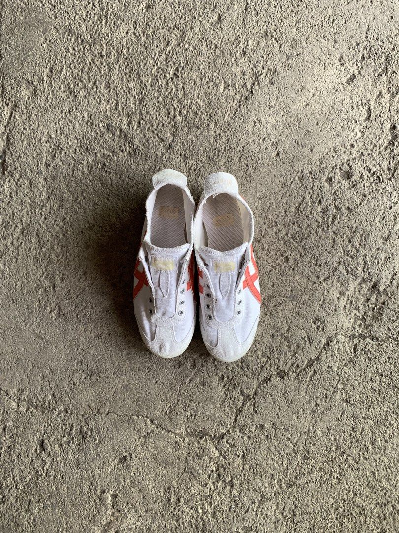 Onitsuka Slip On (Category: Sneakers) located in Davao. Submitted by posasprinc42208 (Listing ID 1463153980, Image 2). Description: Onitsuka Slip on Size: 6 US | 37 EU | 23CM Minimal dens Location: Toril, Davao City Price: 999 + sf.