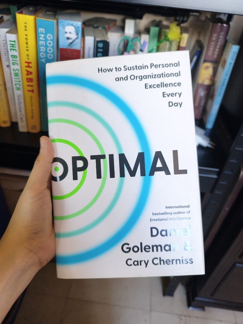 Optimal - Hardcover (Category: Storybooks) located in Bacoor. Submitted by shopherelove (Listing ID 1463147743, Image 1). Description: Like New Hardcover Courier Gogoxpress.