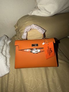 (Category: ) located in . Submitted by puffitta (Listing ID 1463262654, Image 1). Description: .