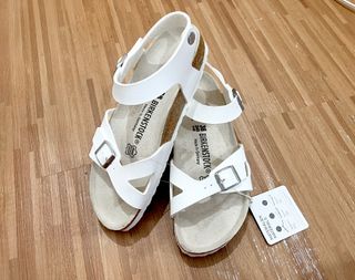 (Category: ) located in . Submitted by iamvans01 (Listing ID 1463251742, Image 1). Description: .
