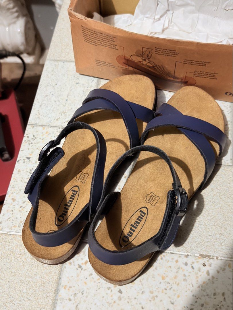 Outland indiana navy blue (Category: Flats & Sandals) located in Antipolo. Submitted by pickposhbyrepob (Listing ID 1463237701, Image 1). Description: Never used with box. Size 9 po..