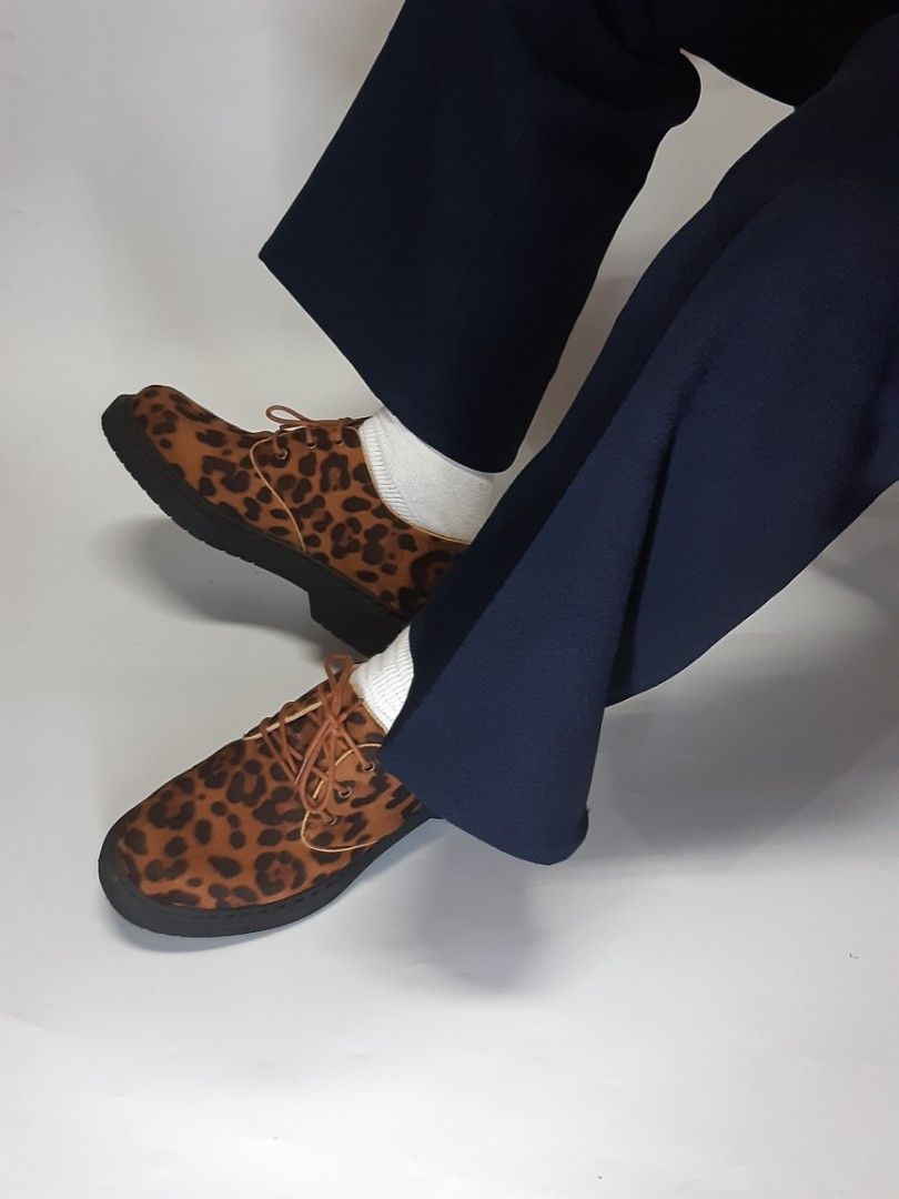 SALE: Oxbridge Town leopard print platform oxfords (Category: Loafers) located in Bauang. Submitted by 2ndskinz_by.irie (Listing ID 1463057541, Image 1). Description: Oxbridge Town leopard print platform oxfords bold animal print patterned faux suede upper, a three-eyelet lace-up design with matching brown laces, and a thick, textured chunky black platform sole. size: 38 eu /7-7.5 us unisex like new condition used 1x only SALE: PHP 1,250 + sf fix