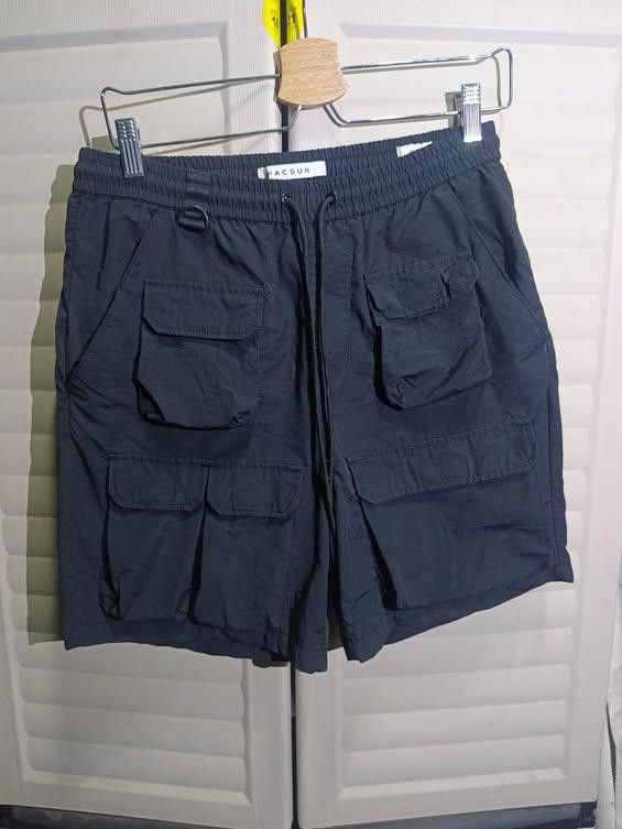 Pacsun Trail Short (Category: Shorts) located in Bacolod City. Submitted by i.thrifting (Listing ID 1463244300, Image 1). Description: Pacsun Trail Short W 30-36 L 17.5 Leg open 11 no issue Very good condition to as new authentic color rate 9.8/10.