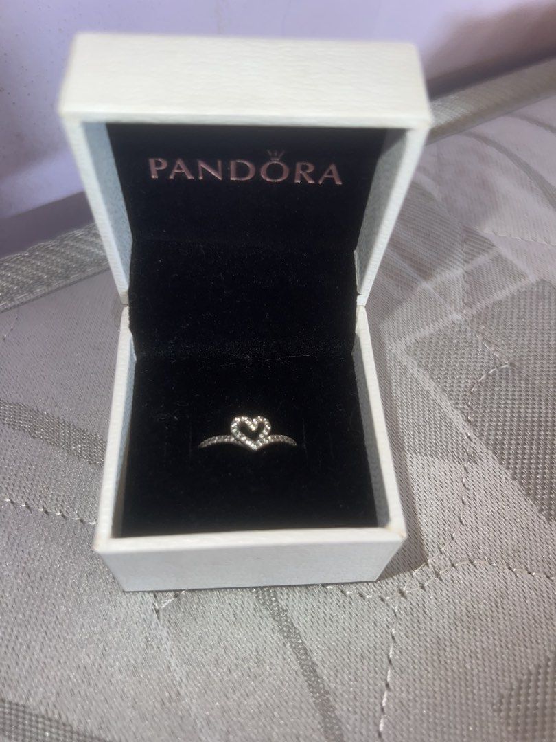 Pandora Ring (Category: Rings) located in Manila. Submitted by rhianna333 (Listing ID 1463246089, Image 1). Description: .