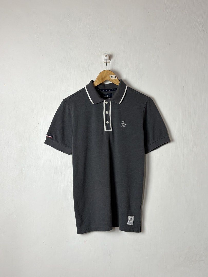 Penguin Munsingwear (Category: Formal Shirts) located in Manila. Submitted by vinthreads (Listing ID 1463175241, Image 1). Description: Authentic P3NGU1N. Size: M men’s (Based on measurements) Width: 19.5/ Length: 26 As new condition Color rate: 10/10 Color way: Charcoal gray Issue: ______________________________________ 📌Note: Color may vary due to lighting..