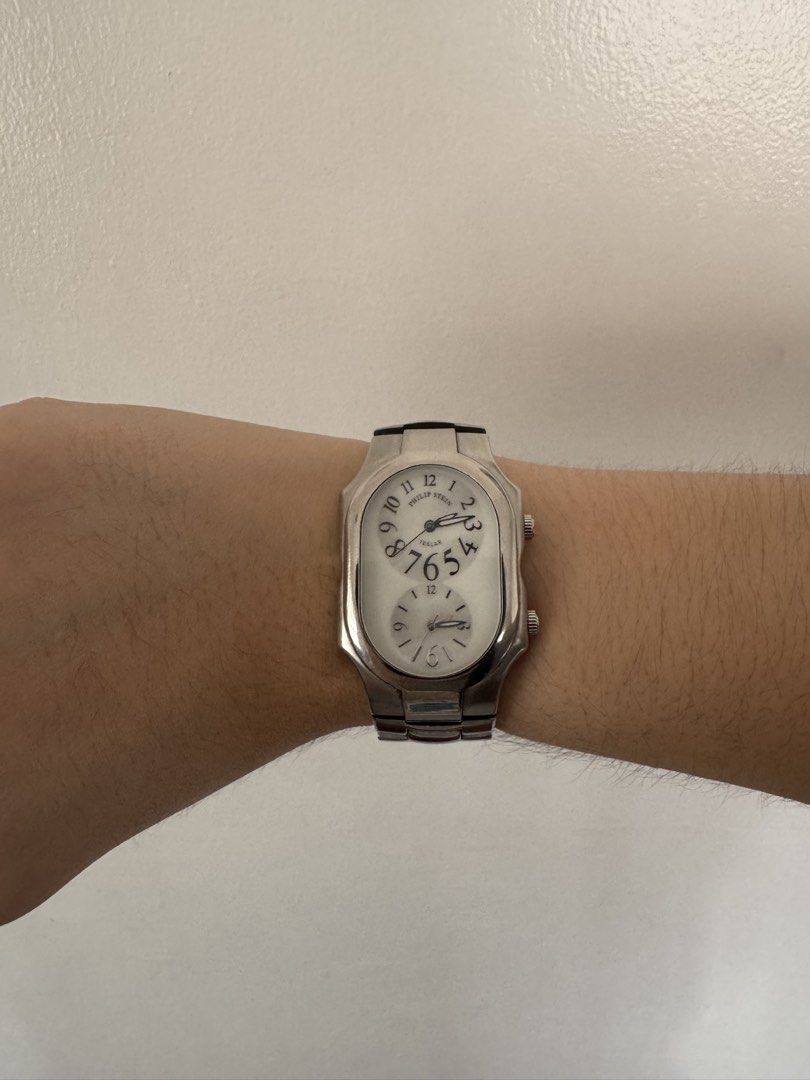Philip Stein Signature Large (Category: Women's Watches) located in Quezon City. Submitted by prebys (Listing ID 1463176166, Image 1). Description: .