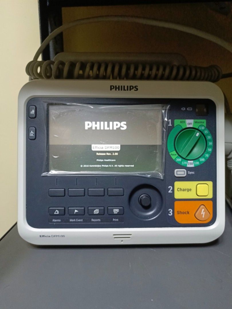 Philips Efficia DFM 100 Defibrillator (Category: Other Assistive Aids) located in Quezon City. Submitted by mcimedical (Listing ID 1463240380, Image 1). Description: Philips Efficia DFM 100 Defibrillator biphasic with ECG monitor and pulse oximeter. With voice prompt. Excellent condition like new..