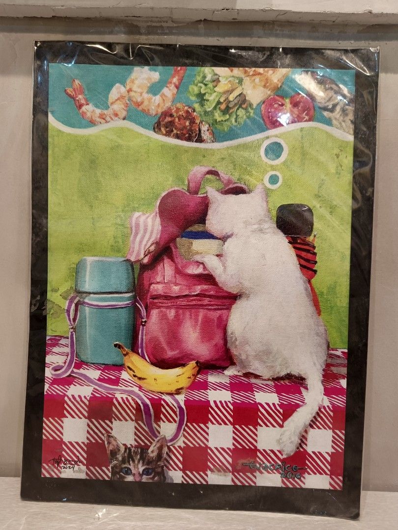 Picnic cat wall decor (Category: Wall Decor) located in Quezon City. Submitted by cyrus_0918.sept (Listing ID 1463171751, Image 2). Description: .