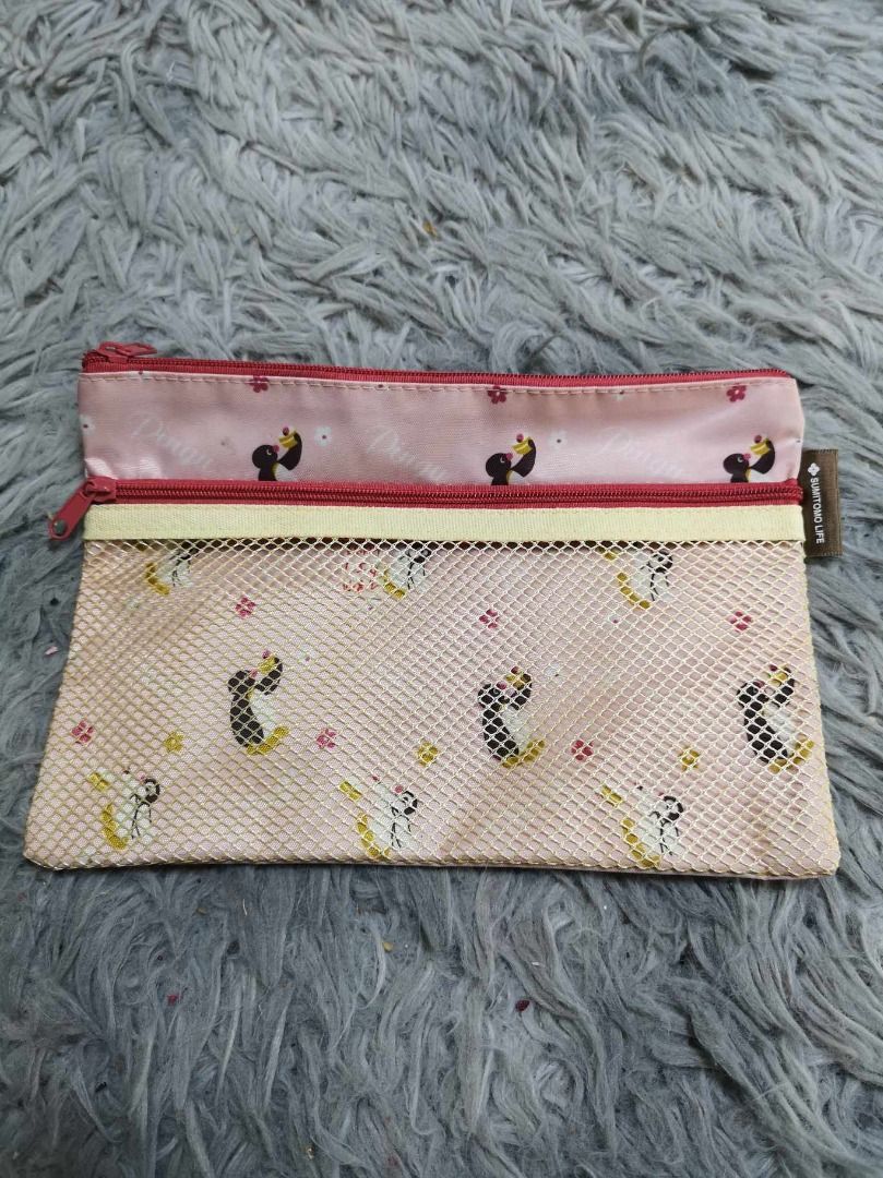 Pink Penguin Print Mesh Front Pocket Pouch (Category: Purses & Pouches) located in Santa Cruz. Submitted by jmy_surplus.2 (Listing ID 1463122033, Image 1). Description: Size ; L - 5.6 W - 8.2 Color ; Pink Type ; Pouch Brand ; No brand Material ; Nylon Style ; Zipper Closure Pouch LR 129 JMY 3 Batch #223.
