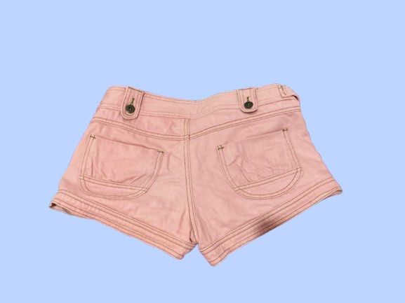 Pink Zip Shorts (Category: Shorts) located in Manila. Submitted by joclutter (Listing ID 1463137474, Image 2). Description: - Cute pink shorts - Front zip pockets - Button closure at waist - Contrasting brown stitching - Ideal for summer wear.