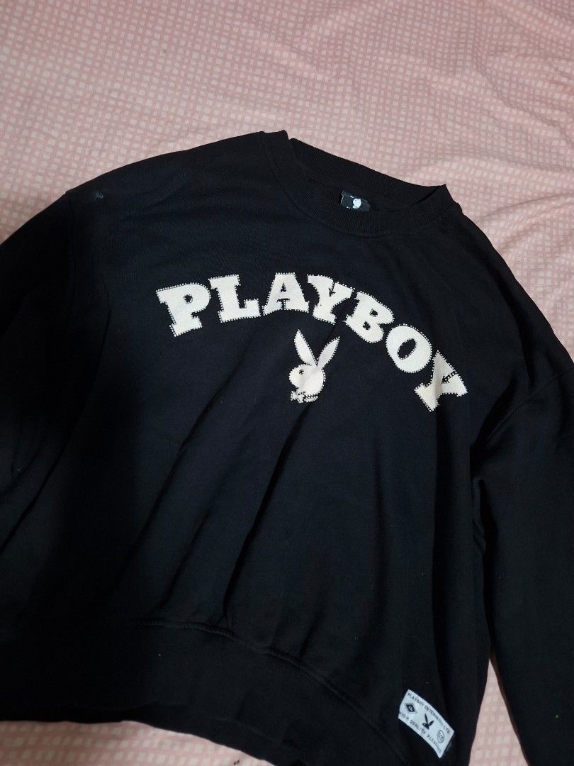 Playboy Longsleeve (Category: Longsleeves) located in Rizal. Submitted by its_meygan (Listing ID 1463322459, Image 1). Description: .