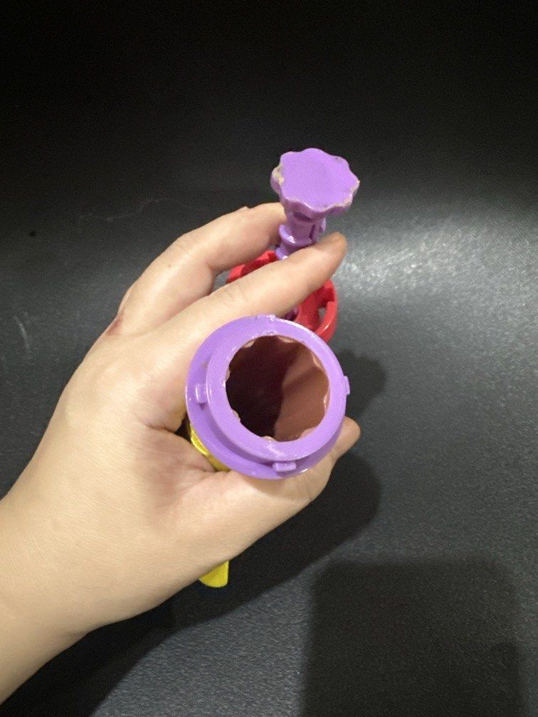 Playdoh toy shape cutter (accessories) (Category: Kids Toys) located in Manila. Submitted by krystalchewey_ (Listing ID 1463221912, Image 3). Description: Used Actual Photo Posted 220php Tools for playdoh As is.