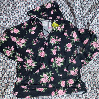 (Category: ) located in . Submitted by prlvdbyellie (Listing ID 1463194072, Image 1). Description: .
