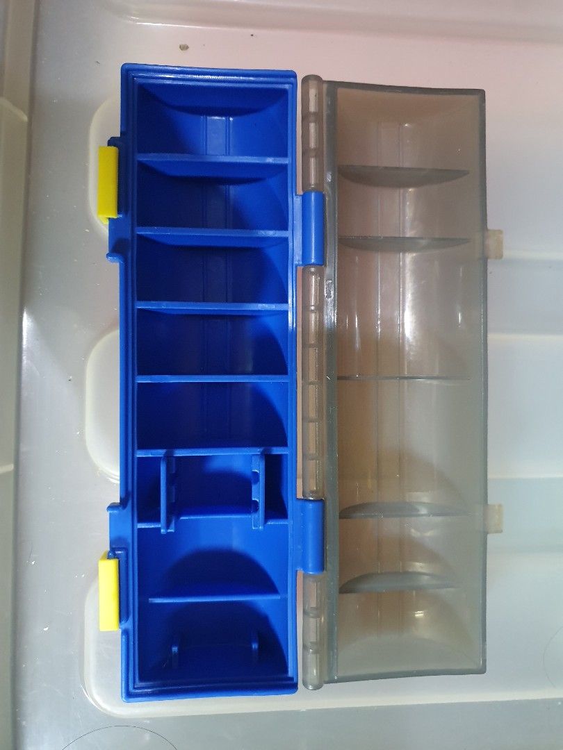 Pokemon Battrio Coin case (Category: Character Goods) located in Quezon City. Submitted by collectionneursonline88 (Listing ID 1463302444, Image 2). Description: made by Takara Tomy for storing arcade game coins or tokens. 🔄 Meetups Balintawak Camachile 7/11 Quezon City 🛵 Shipping : - Lalamove ( except Provincial) - Flash Express - GogoExpress - LBC 📥 Payment : cash on meetups Gcash.