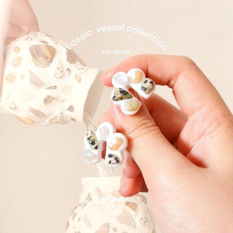 Pop Rocks Stud Earring Bundle (Category: Earrings) located in Paranaque City. Submitted by peppita (Listing ID 1463143651, Image 2). Description: Flaw: missing one stone Bought from local shop bonbon Polymer clay + stones.