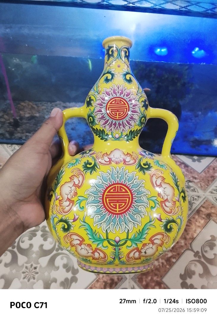 Porcelain Ladies jars (Category: Vases & Decorative Bowls) located in Cebu City. Submitted by coolfish.fe091f (Listing ID 1463130135, Image 3). Description: for take all for only 1500 13inches height ladies jar jarlet 5pcs porcelain.