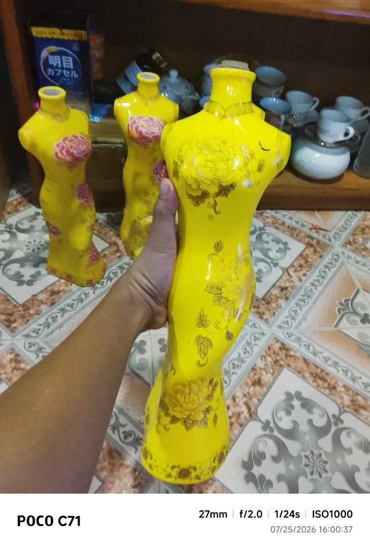 Porcelain Ladies jars (Category: Vases & Decorative Bowls) located in Cebu City. Submitted by coolfish.fe091f (Listing ID 1463130135, Image 2). Description: for take all for only 1500 13inches height ladies jar jarlet 5pcs porcelain.