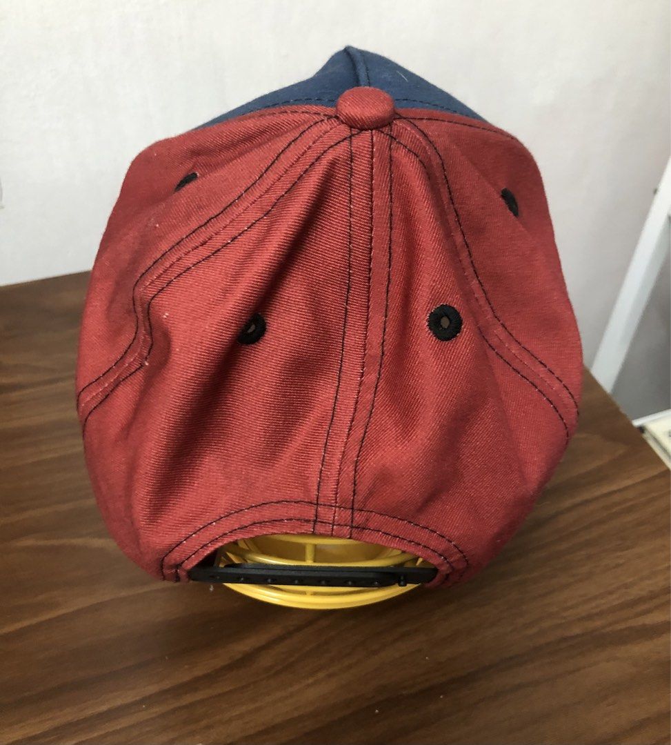 Portland Frog Vintage Hat (Category: Luxury Accessories) located in Cavite. Submitted by surplus_atbp (Listing ID 1463179228, Image 3). Description: .