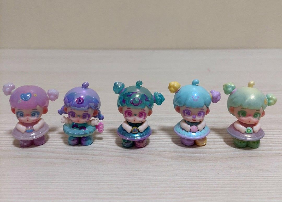 P-Peach mini beans (Category: Designer & Blind Box Toys) located in San Pablo. Submitted by bookish.babe (Listing ID 1463190566, Image 1). Description: 200 for the regulars 300 for the electros 1K if take all Just send me a 📩 if you like to see more photos.