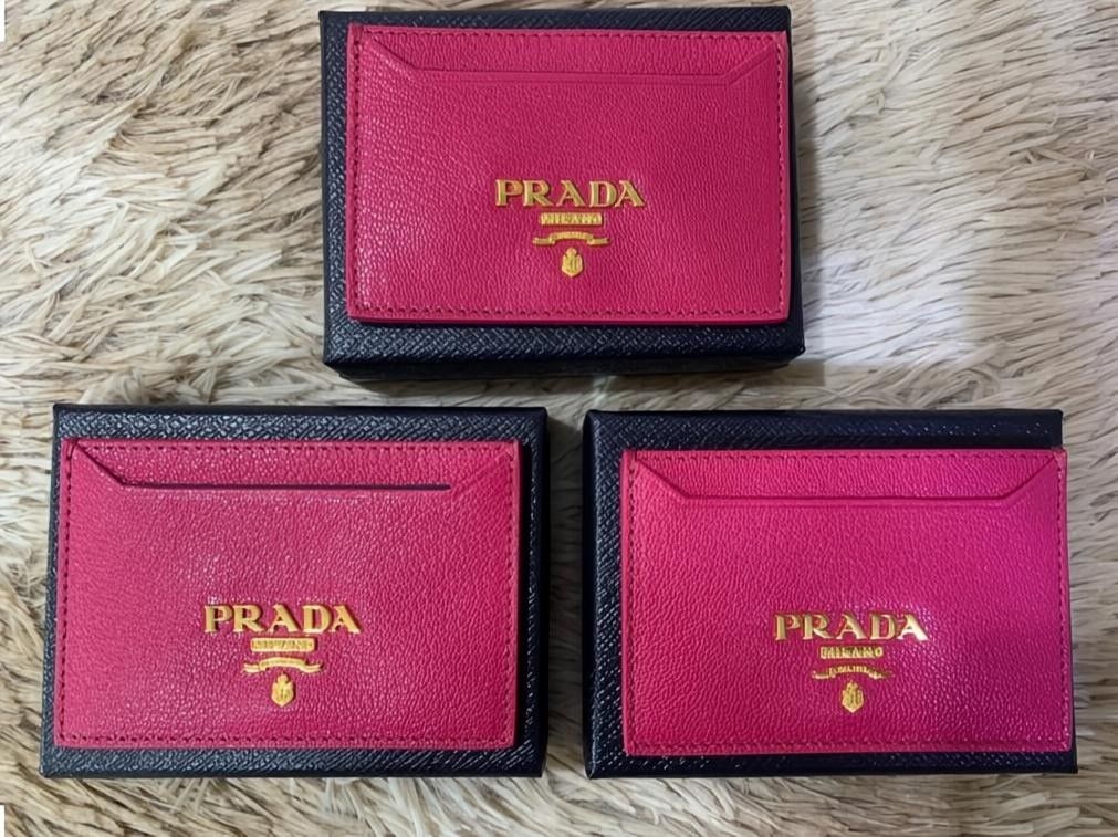 Prada Card Holder (Category: Luxury Bags & Wallets) located in Manila. Submitted by JustLuxPH (Listing ID 1463147479, Image 3). Description: 🇵🇭 On Hand PH 😍 Super nice in actual 💯 Original 🔹Actual photos are posted. ✅ 3 pcs available in stock 🏦 MOP: BDO, BPI, GCASH 🔸 Price is negotiable 📌 Justluxph is not affiliated with any brands featured. All copyrights remain sole property of the brand holders..