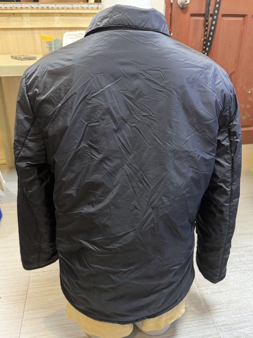 Prada jacket (Category: Luxury Apparel) located in Quezon City. Submitted by 3jsprelovedshop (Listing ID 1463156247, Image 3). Description: .