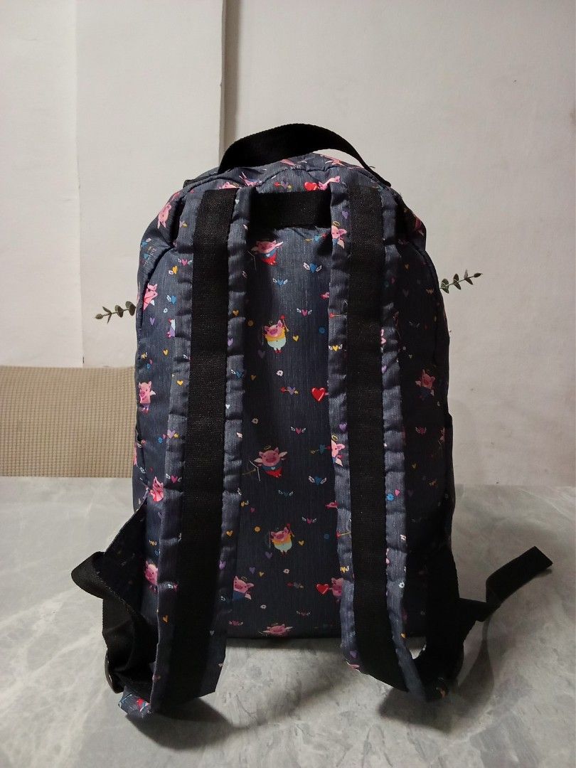 Pre -loved (Category: Luxury Bags & Wallets) located in Malabon City. Submitted by wisewater.1dcd47 (Listing ID 1463158683, Image 2). Description: .