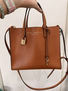 (Category: ) located in . Submitted by closet-loop (Listing ID 1463197316, Image 1). Description: .