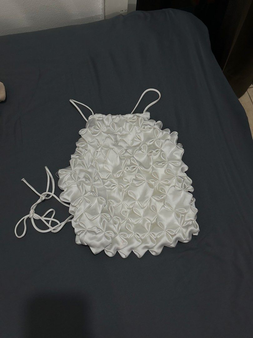 preloved women clothes (Category: Dresses) located in Caloocan City. Submitted by ddonvince (Listing ID 1463252216, Image 3). Description: zara white satin corset - 350 gray dress (never used) - 450 black corset - 450 all small.