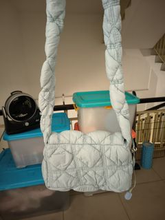 (Kategori: ) berada di . Dikirim oleh itsmevg (ID iklan 1463164317, Gambar 1). Deskripsi: .