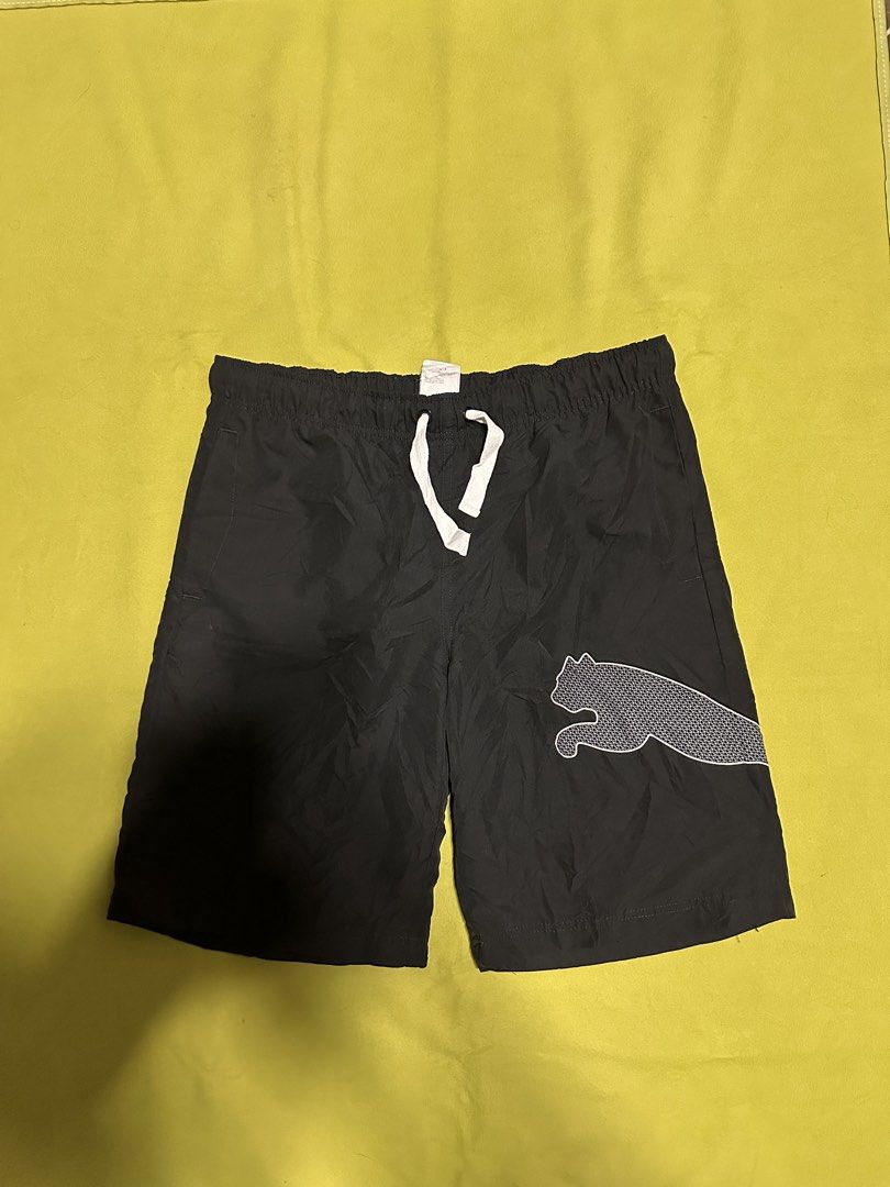 Puma Big Logo Short (Category: Shorts) located in Isabel. Submitted by apedoutdoors (Listing ID 1463223330, Image 1). Description: Puma Big Logo Short Excellent condition No issue Waistline - 32-34 Length - 20 Area - Isabel , Leyte Payment thru GCash 📩📩📩 Dm me if interested Via jnt.
